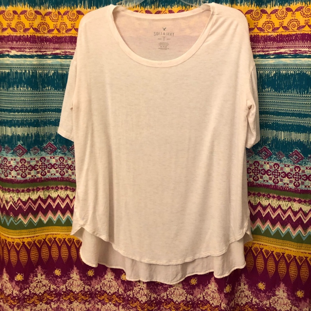 American Eagle shirt only worn once! Size M